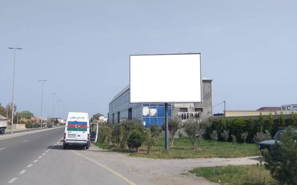 Mərdəkan - Şağan yolu Bilgəh tərəfdən «Dalğa Beach» çatmamış