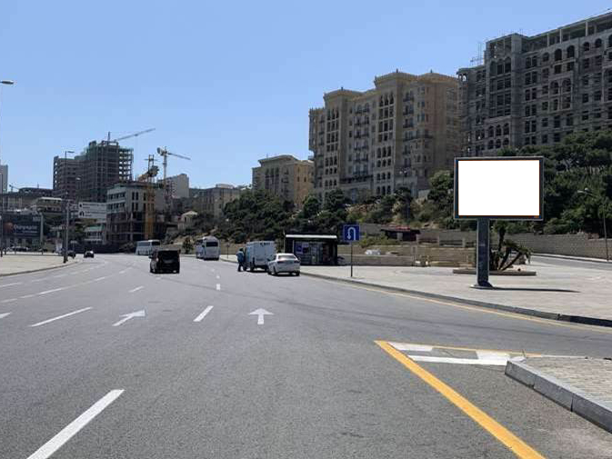 Neftçilər pr. (Bayraq meydanı)