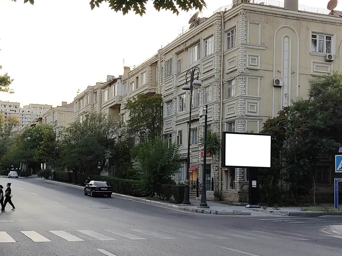 M.P.Vaqif küç. - X.Şuşuniski küç (Zorge parkı)