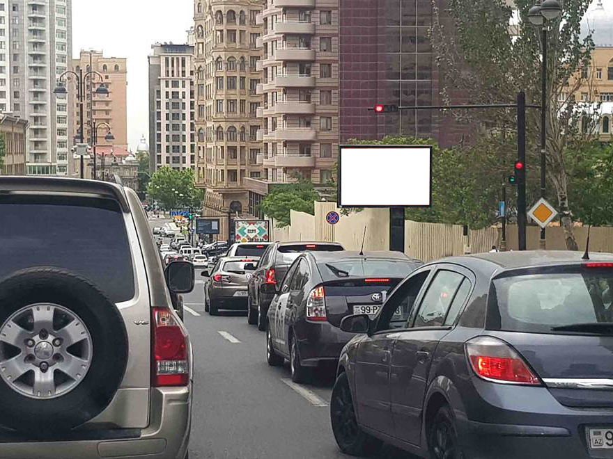 S.Vurğun küç. - Ş.Əzizbəyov küç. (World Business Center)