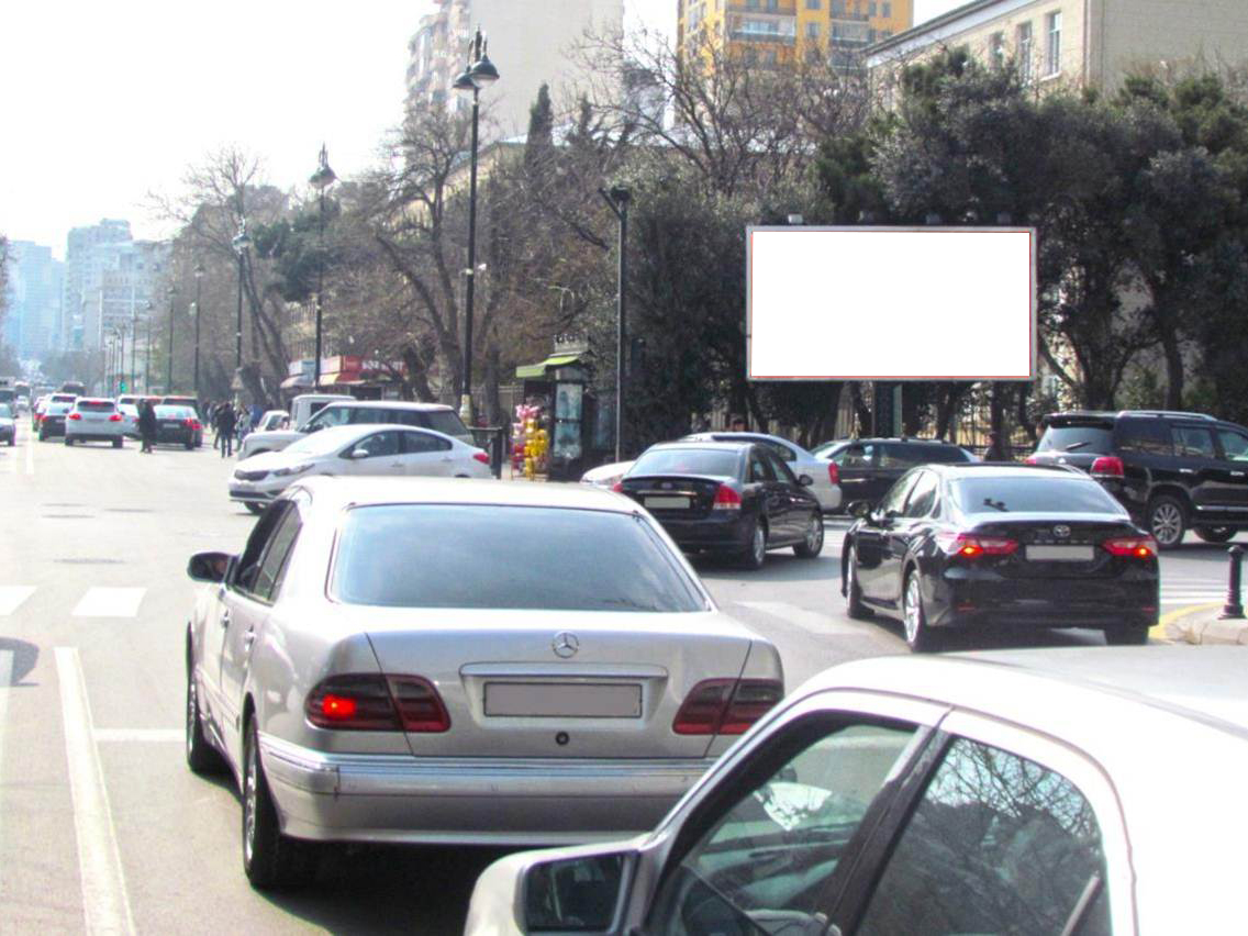 Azadlıq pr. (İnqilab)