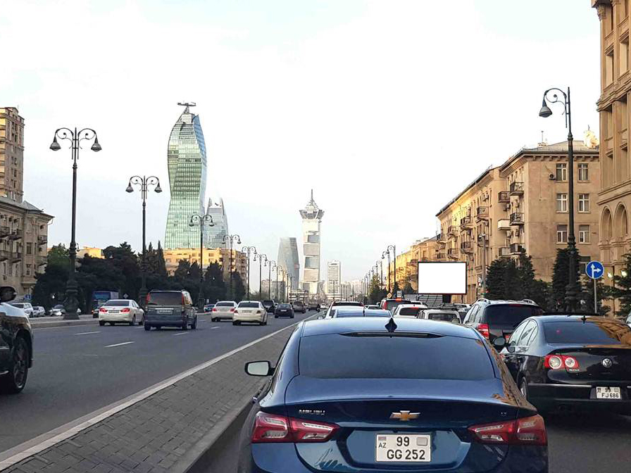 H.Cavid pr. (Space TV-nin qarşısı) (A)