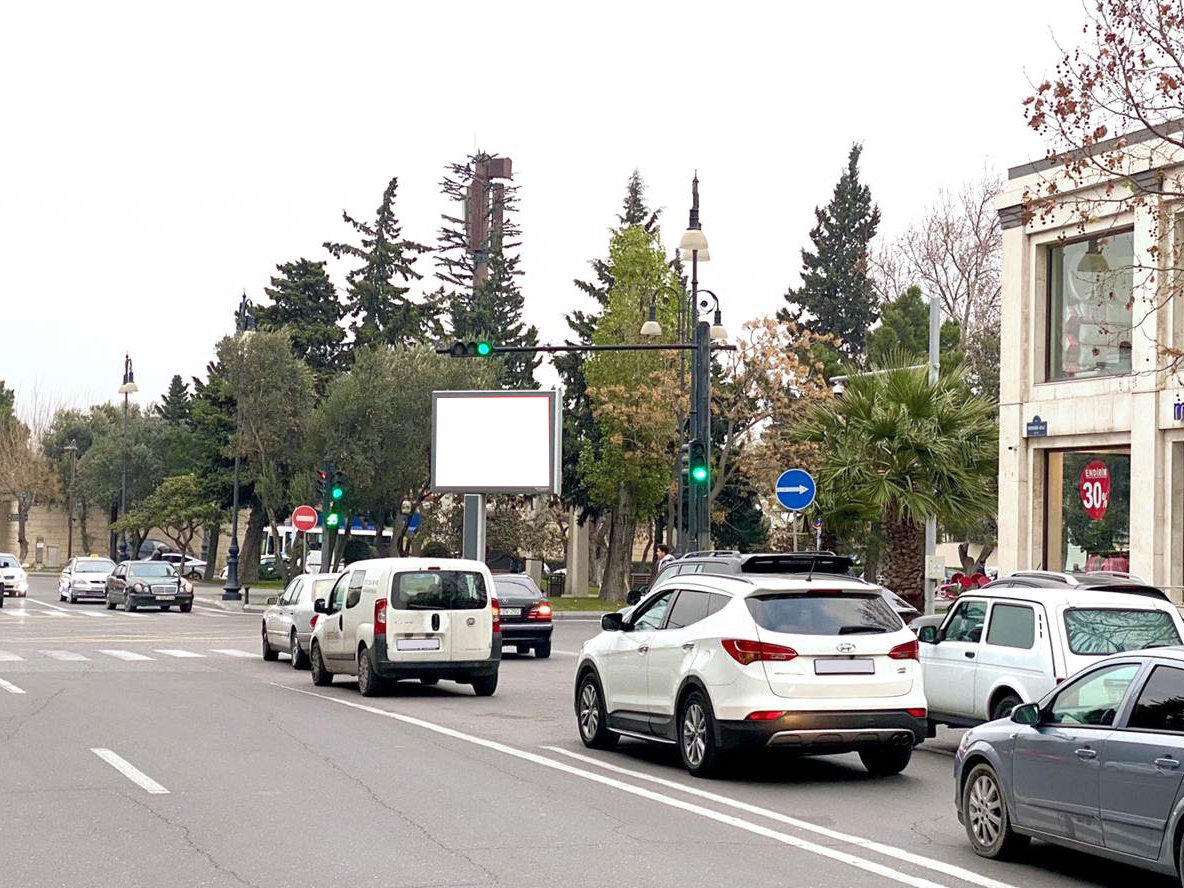 Atatürk pr. (Mother Care-nin yax.)