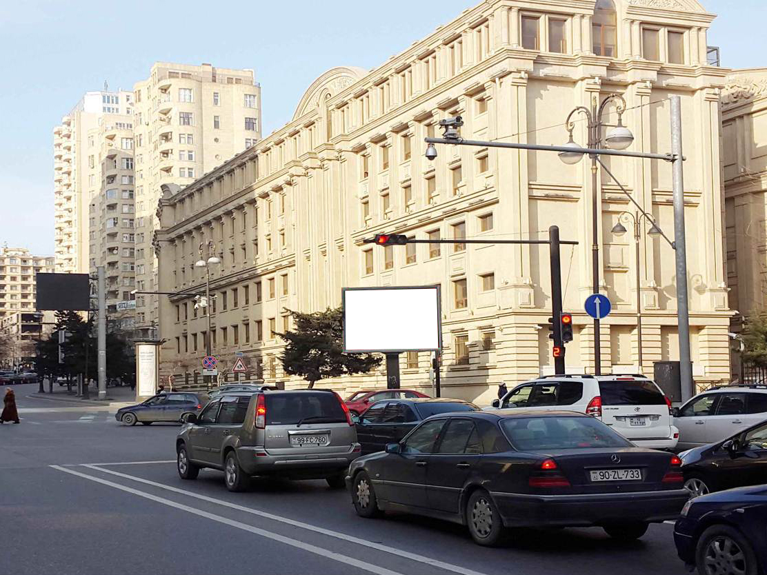 Ş.Qurbanov küç. - Ş.Əzizbəyov küç.